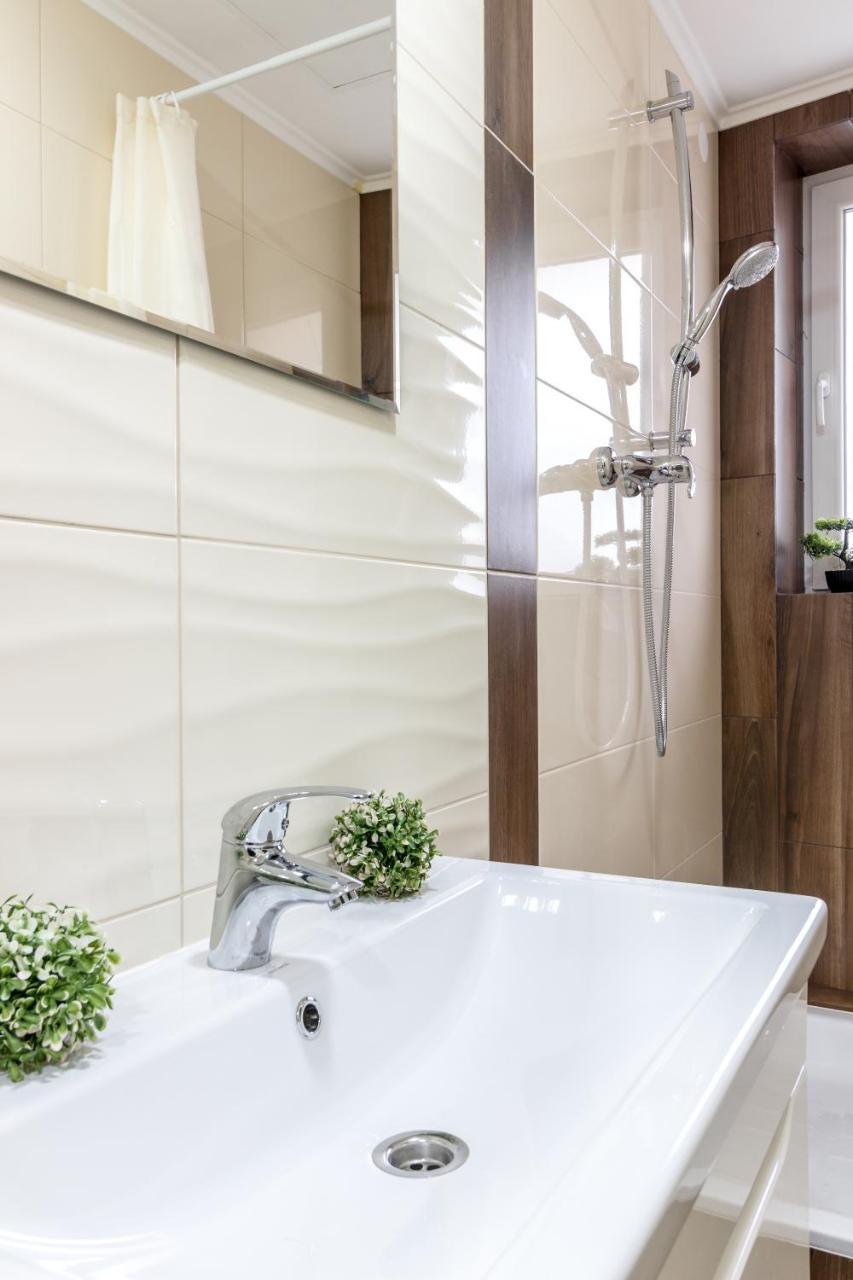 City Center Vip Studio Apartment إلفيف المظهر الخارجي الصورة